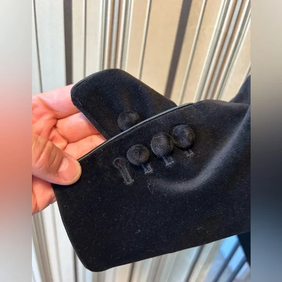 Ann Taylor velvet blazer - Picture 9 of 15